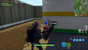 Trouver des nains de jardin affamés est l'un des défis de la semaine 8 sur fortnite. Fortnite Defi Trouver Des Nains De Jardin Affames Saison 4 Semaine 7