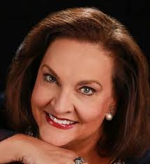 Lucy Witt's Instagram, Twitter & Facebook