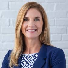 Corinne Bentley's Instagram, Twitter & Facebook