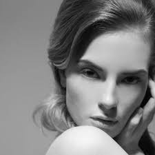 Lauren Utter (@LaurenUtter85)