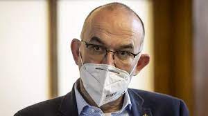 Bude jím dosavadní náměstek ředitele fakultní nemocnice v brně jan blatný. Vlada Musi Mobilizovat Rezervy Zdravotnictvi Zni Z Opozice Blatny Chysta Opatreni Novinky Cz