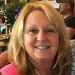 Karen Karlson's Instagram, Twitter & Facebook