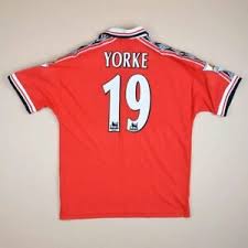Please use the menu on the left to display matches from earlier seasons. Manchester United 1999 2000 Home Football Shirt Jersey Umbro 19 Yorke Size M Ebay