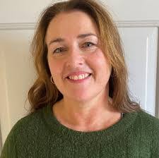 Randi Nilsen's Instagram, Twitter & Facebook