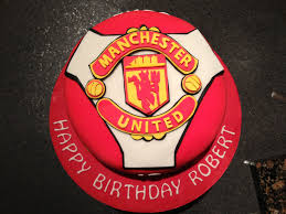Perfect birthday cake for a manchester united fan! Manchester United Cake Logo Handmade Out Of Fondant Unique Cakes Occasion Cakes No Bake Cake