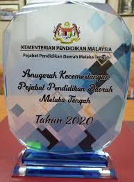 Menjalankan pendakwaan ke aras orang yang dituduh melakukan kesalahan di bawah enakmen kesalahan jenayah syariah negeri melaka. Sekolah Kebangsaan Tun Syed Ahmad Shahabudin Hari Anugerah Kecemerlangan Pejabat Pendidikan Daerah Melaka Tengah 2020