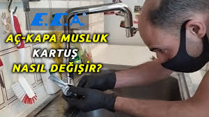 Böyle bir durum söz konusu ise kombi cihazınızın alt kısmında yer alan su vanasını açarak cihazınız için uygun olan basınç seviyesine gelinceye kadar kombi cihazınızın su haznesine su. Musluktan Su Gelmiyor Az Akiyor How To Flush Water Lines Youtube