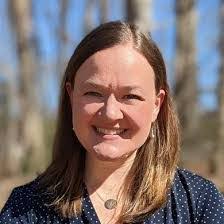 Robin Mchugh's Instagram, Twitter & Facebook