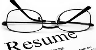 Figuring out how much information and how much of your past to include on a resume is tricky, but experts say a more curated approach that stays focused including your entire career on your resume can actually work against you—this is how far back your resume should go. How Far Back Should Your Resume Go Cbs News