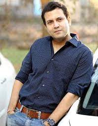 He was born in jammu, jammu & kashmir on 6 june 1981. Abhinav Kohli Shweta Tiwari S Husband Age Girlfriend Family Wife Biography More Starsunfolded