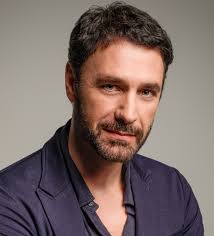 La Reina Del Sur': Kate Del Castillo To Reprise Role In Revival, Eric  Roberts, More Join Cast