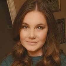 Kali Walker (luckytreat18)