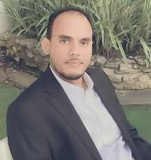 LANDLORD AND BANDIT KILL EACH OTHER DURING HOME INVASION AN apartment  complex owner and a bandit killed each other yesterday during a botched  home invasion in Carapichaima. The Express was told by