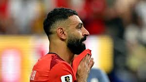 ترتيب أفضل 10 لاعبين في تاريخ ليفربول.. مركز مفاجئ لمحمد صلاح