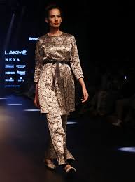 A Benarasi Tribute To India S Textile Guru Rediff Com Get Ahead Additionally, we need to be aware that several people don't even have access to fashion. a benarasi tribute to india s textile