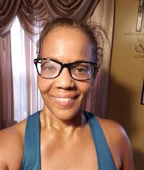 Monday night saw me at the gym with David Baum for another serious training  session. This week was legs and after a range of squats , lunges and leg  kicks , my