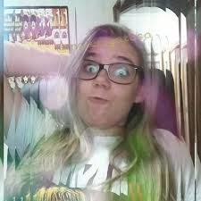 Brazilian internet personality, known as malena0202 and loira noob, she is the nation's most famous gamer, with 6 million subscribers. Malena Nunes Nunesnoob Twitter