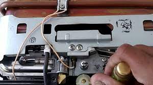 Cara memperbaiki water heater gas api tidak menyala bisa dilakukan dengan melakukan 3 langkah pengecekan.water heater / pemanas air gas api tidak menyala. Cara Tes Modul Pematik Paloma Youtube