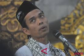 Ustaz Somad Ingatkan Masyarakat Tentang Bahaya Suap Antara News