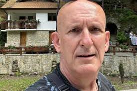 DEJAN PRE TRI NEDELJE OTIŠAO DO TRAFIKE I KAO U ZEMLJU DA JE PROPAO! Brat  poznatog Don Rosija moli za pomoć!