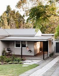 Newcastle Home Melissa Webster And Family The Design Files House Exterior Weatherboard House Exterior House Colors