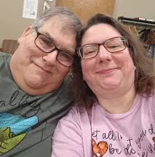 Which Mora Knife models and blade types are recommended for a woodshop in  Northern MN?