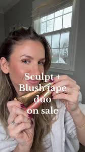 Ellen Tracy Perfect Sculpt Contour