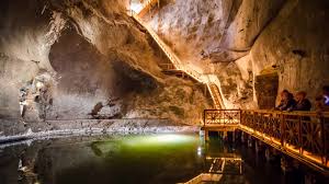 One traveled frenchman observed in the 18th century that krakow's wieliczka salt mine was no less magnificent than the egyptian. Wieliczka Salt Mine Things To Do In Krakow Getting Stamped