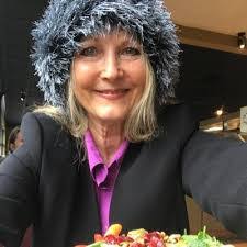 Georgia Cramer's Instagram, Twitter & Facebook