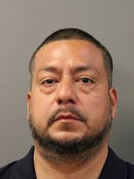 BARANDA, RAYMOND CEASAR 35 HISPANIC M CHARGES: 720 ILCS 5.0/16-25-A-1  RETAIL THEFT/DISP MERCH/<$300 OFFENSE AS CITED