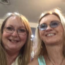 Peggy Barringer's Instagram, Twitter & Facebook