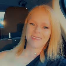 Is there anyway to offset the white underbase? It's peaking out of the  bottom edge of my graphic. I know I can adjust the choke a little but this  graphic in particular