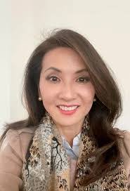 Julie Tsui's Instagram, Twitter & Facebook