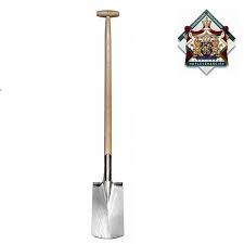 Obwohl dieser garten spaten offensichtlich etwas teurer ist, spiegelt damenspaten sich dieser preis definitiv in den aspekten ausdauer und qualität wider. Garten Spaten Schaufel Jardinchic