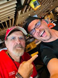 Rob Bryan (@drrobbryan) • Instagram photos and videos