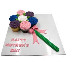 Don't walk away, turn on the oven light and just stay close and watch them. Flowers Bouquets Cupcakes Mister Baker