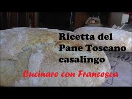 Ma il pane sciapo per eccellenza, quello che si merita la ricetta perfetta, è quello toscano. Ricetta Del Pane Toscano Fatto In Casa Pratico E Veloce Casalingo Youtube