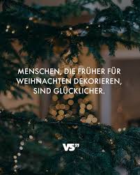 Geschmückt und ganz früher sogar vom christkind. Menschen Die Fruher Fur Weihnachten Dekorieren Sind Glucklicher Visual Statements