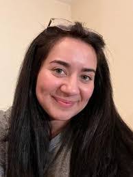 Gia Evans's Instagram, Twitter & Facebook