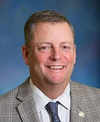 Glen Phipps's Instagram, Twitter & Facebook