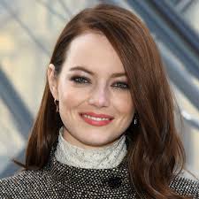 Emma is close to her family and good friends but not the type to flaunt her personal life, says the stone source. Emma Stone Promiflash De