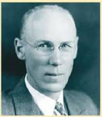 Russell Roper's Instagram, Twitter & Facebook