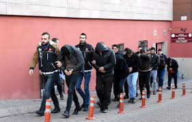 Kayseri'de bin 708 kök kenevir ele geçirildi. Kayseri De Uyusturucu Operasyonunda 14 Supheli Yakalandi Son Dakika Haberleri