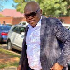Johannesburg mayor geoff makhubo is expected to testify at the #statecaptureinquiry tomorrow. Joburg Mayor Geoff Makhubo In Self Isolation After Covid 19 Case In His Office Sa411