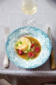 Raviole Et Carpaccio De Langoustines Aux Herbes Framboises Et Citron Vert Recette Recettes De Cuisine Carpaccio Langoustines