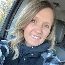 Kara Hatfield's Instagram, Twitter & Facebook