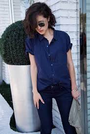 Casual Wavy Short Hair Latest Hairstyles 2020 New Hair Trends Top Hairstyles Fashion Androgynous Fashion Style