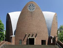 Ob gottfried böhm auch architekt geworden wäre, wenn sein vater einen anderen beruf gehabt hätte, ist nicht bekannt. Gottfried Bohm