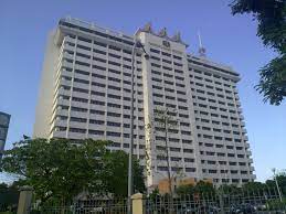 Sultan iskandar building custom & immigration quarantine (ciq) complex (en) kompleks kastam, immigresen dan kuaratin (ciq) bangunan sultan iskandar (ms). Bangunan Sultan Iskandar Mapio Net