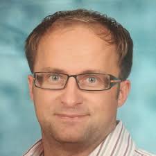 Prof. Jochen Reischl